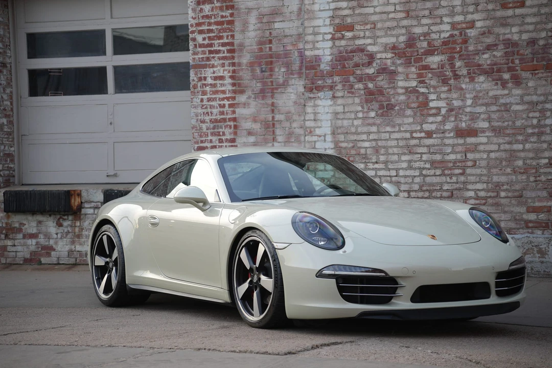 2014 Porsche 991 Carrera - Image 28 of 31