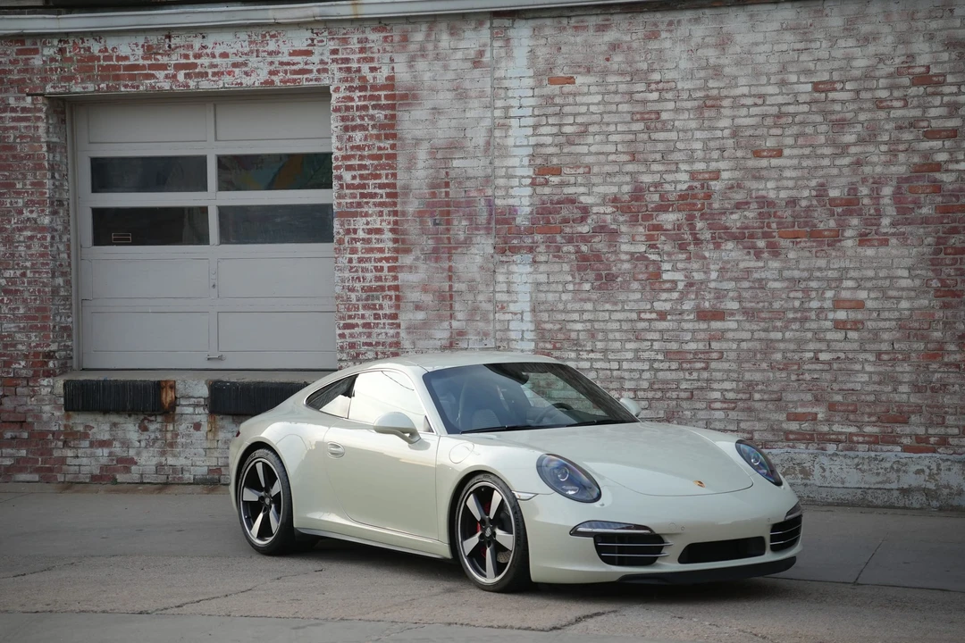 2014 Porsche 991 Carrera - Image 24 of 31