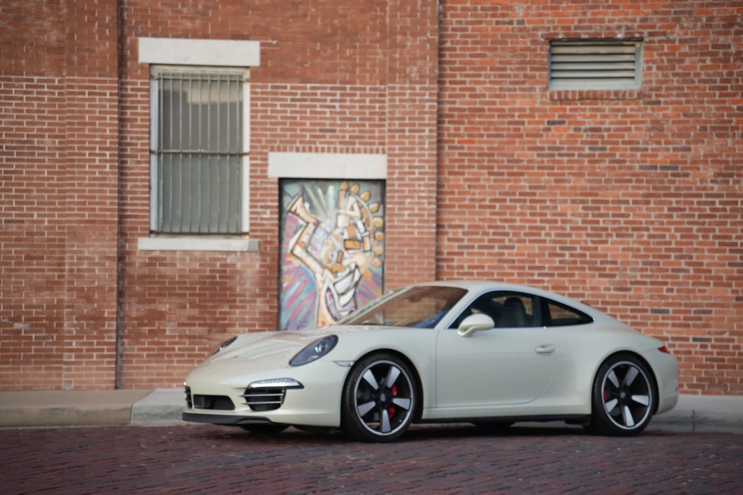 2014 Porsche 991 Carrera - Image 10 of 31