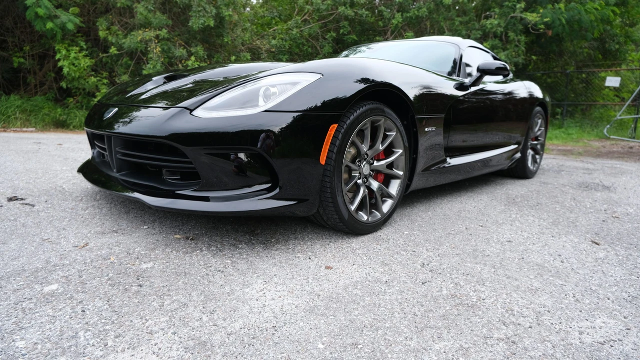 2014 Dodge Viper 5th Gen - Image 5 of 31