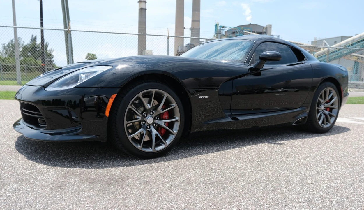 2014 Dodge Viper 5th Gen - Image 28 of 31