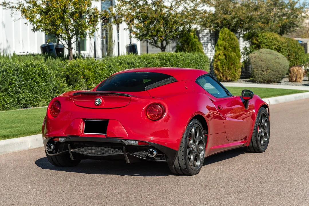 2015 Alfa Romeo 4C Coupe - Image 31 of 31