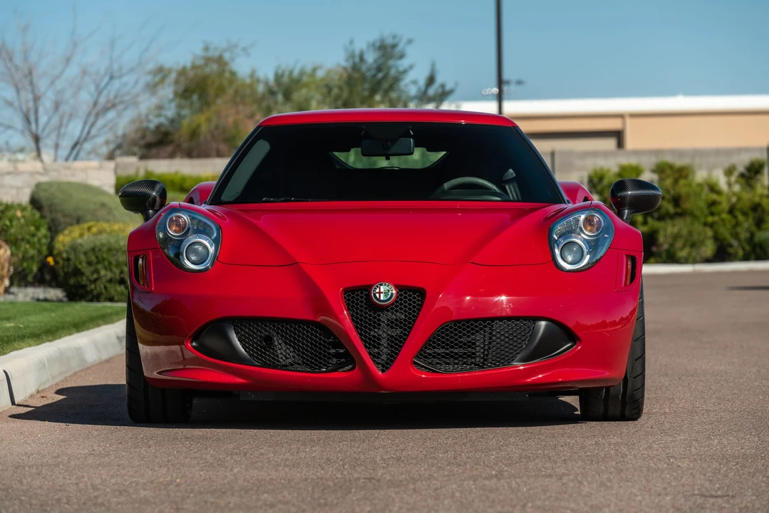 2015 Alfa Romeo 4C Coupe - Image 22 of 31