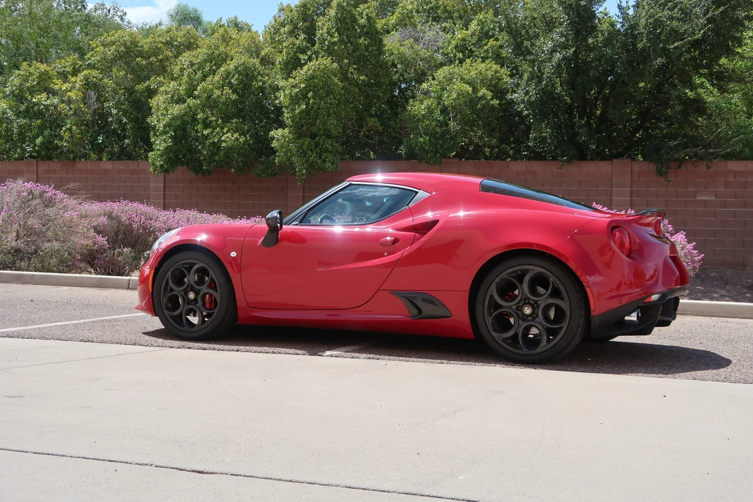 2015 Alfa Romeo 4C Coupe - Image 11 of 31