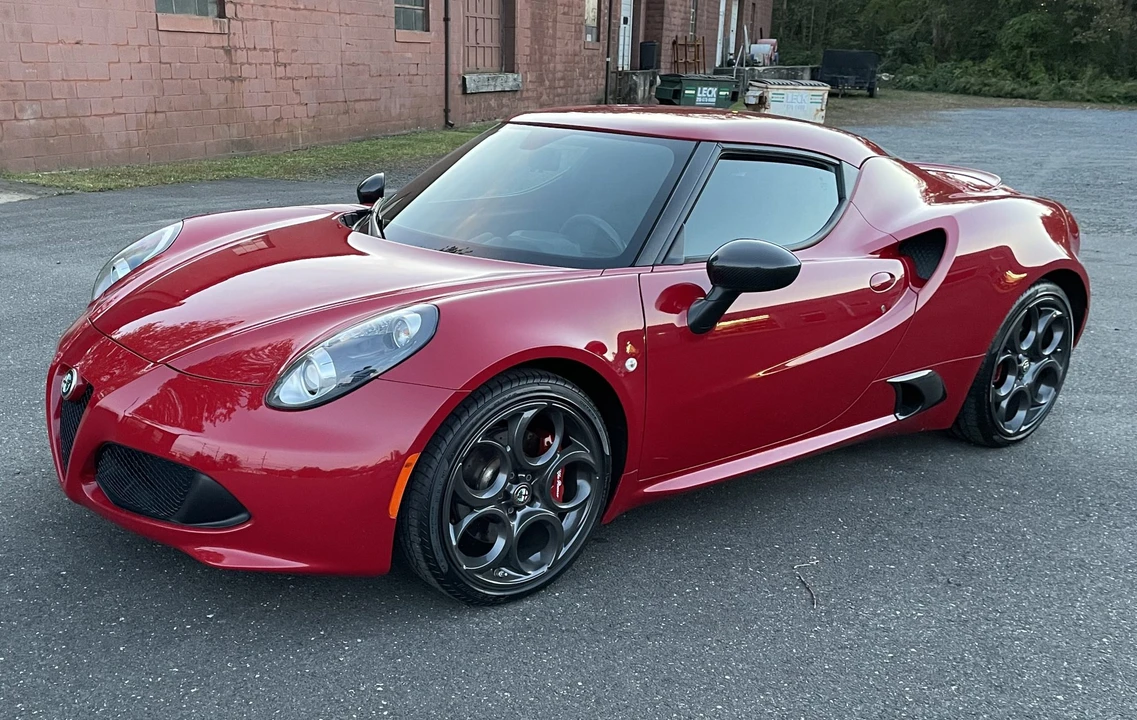 2015 Alfa Romeo 4C Coupe - Image 12 of 31