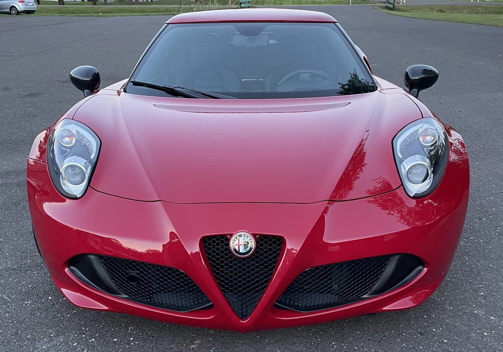2015 Alfa Romeo 4C Coupe - Image 25 of 31