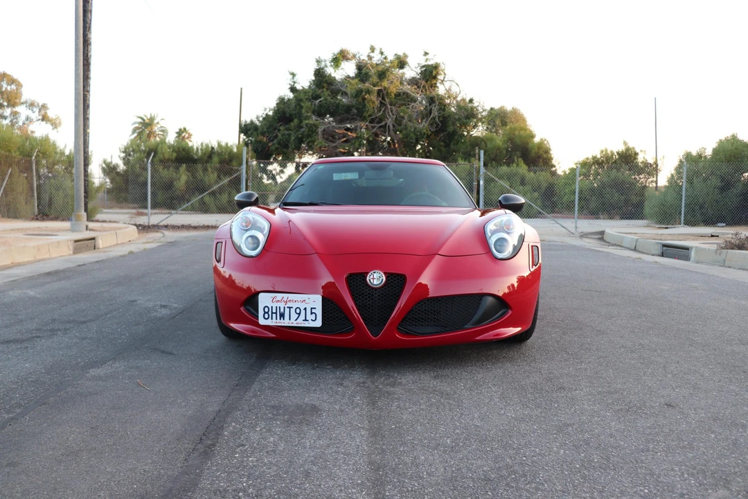 2015 Alfa Romeo 4C Coupe - Image 8 of 31