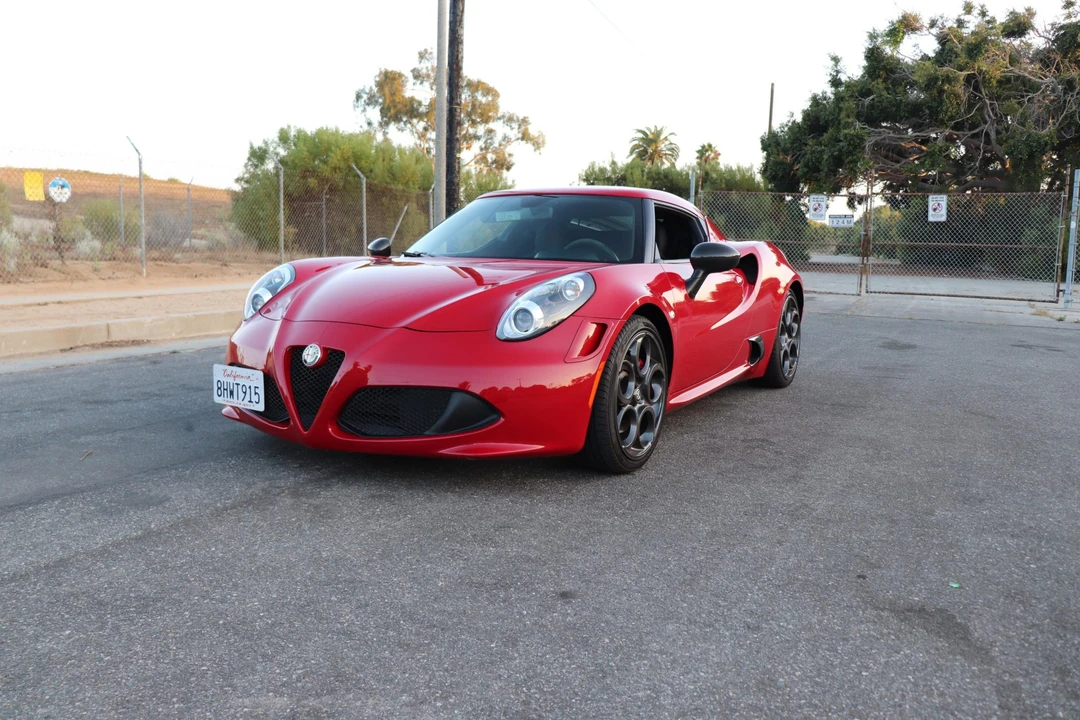 2015 Alfa Romeo 4C Coupe - Image 11 of 31