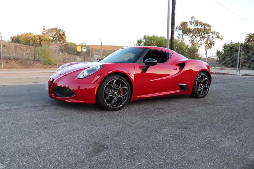 2015 Alfa Romeo 4C Coupe - Image 13 of 31