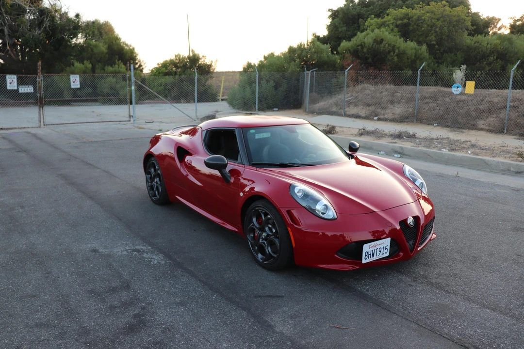 2015 Alfa Romeo 4C Coupe - Image 4 of 31