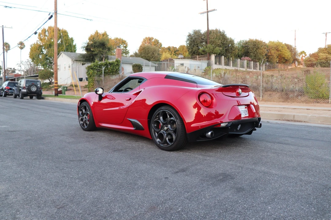 2015 Alfa Romeo 4C Coupe - Image 20 of 31