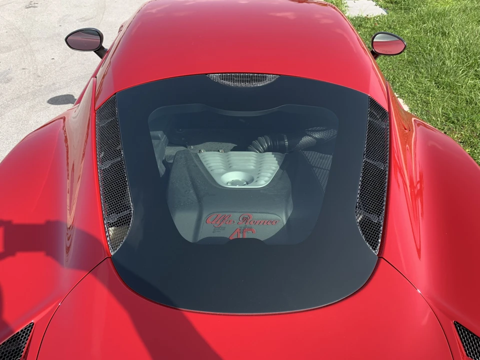 2015 Alfa Romeo 4C Coupe - Image 17 of 31