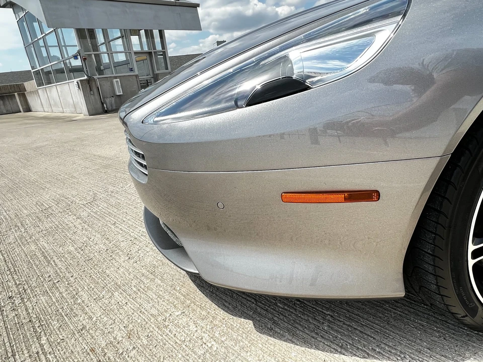 2015 Aston Martin DB9 - Image 15 of 31