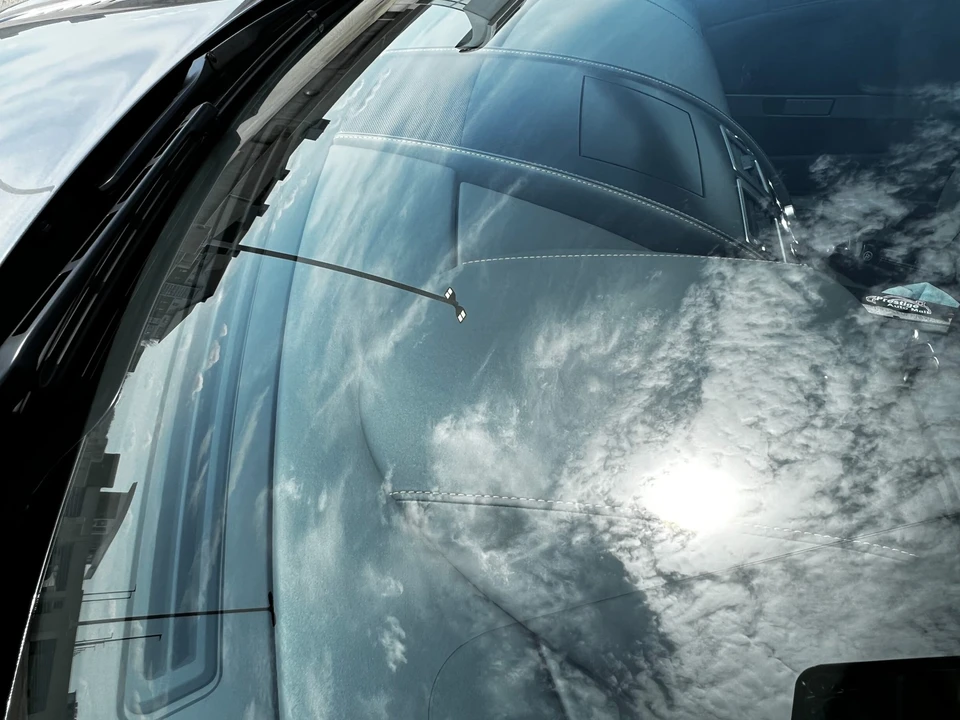 2015 Aston Martin DB9 - Image 18 of 31