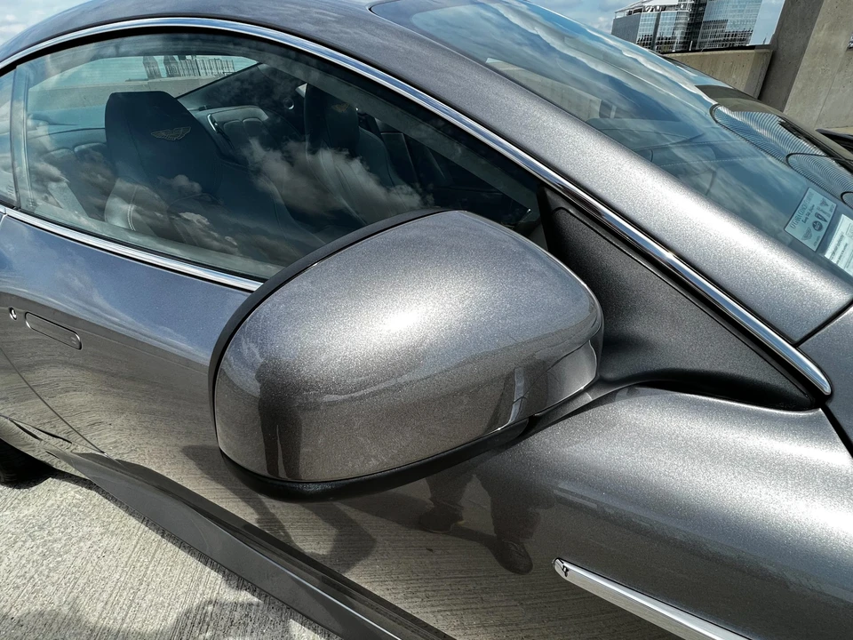 2015 Aston Martin DB9 - Image 30 of 31