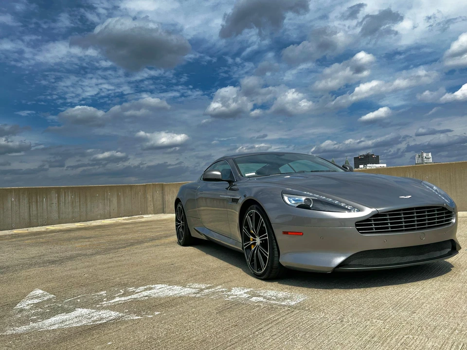 2015 Aston Martin DB9 - Image 10 of 31