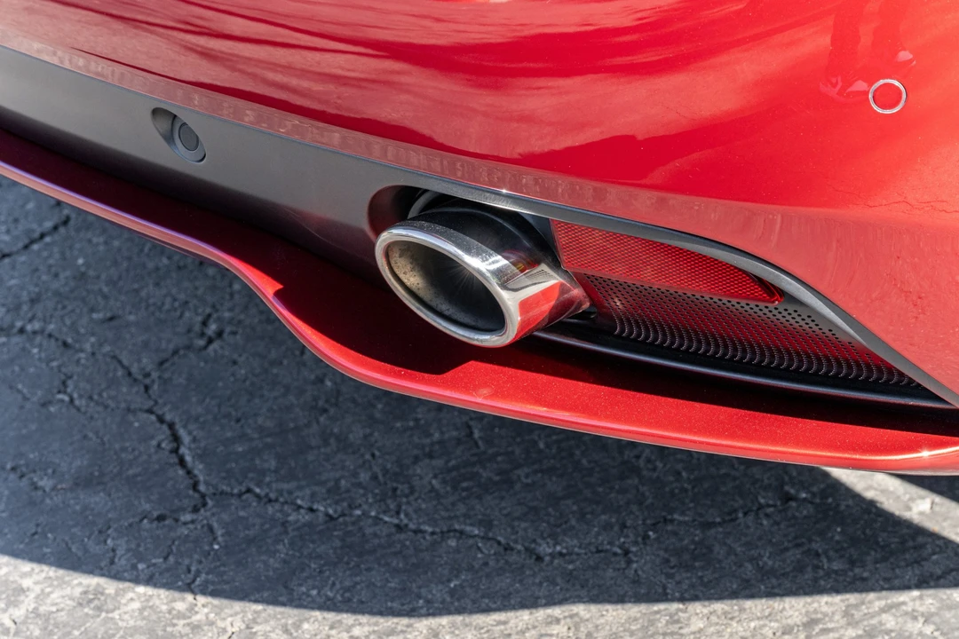 2015 Aston Martin DB9 - Image 29 of 31