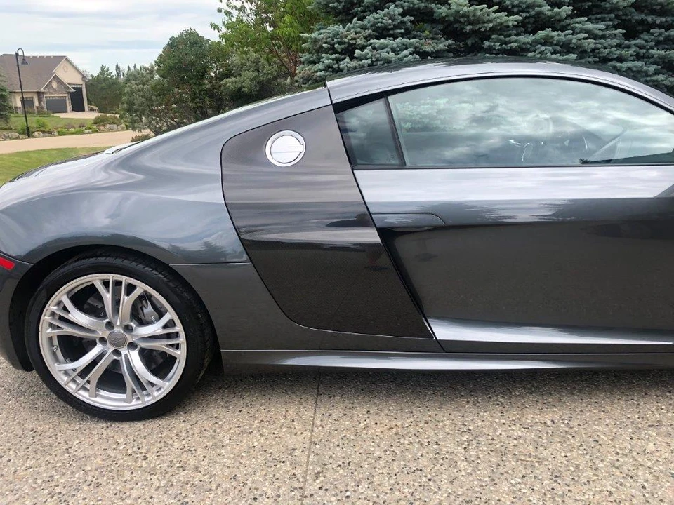 2015 Audi 42 R8 - Image 13 of 31