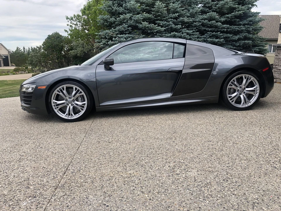 2015 Audi 42 R8 - Image 28 of 31