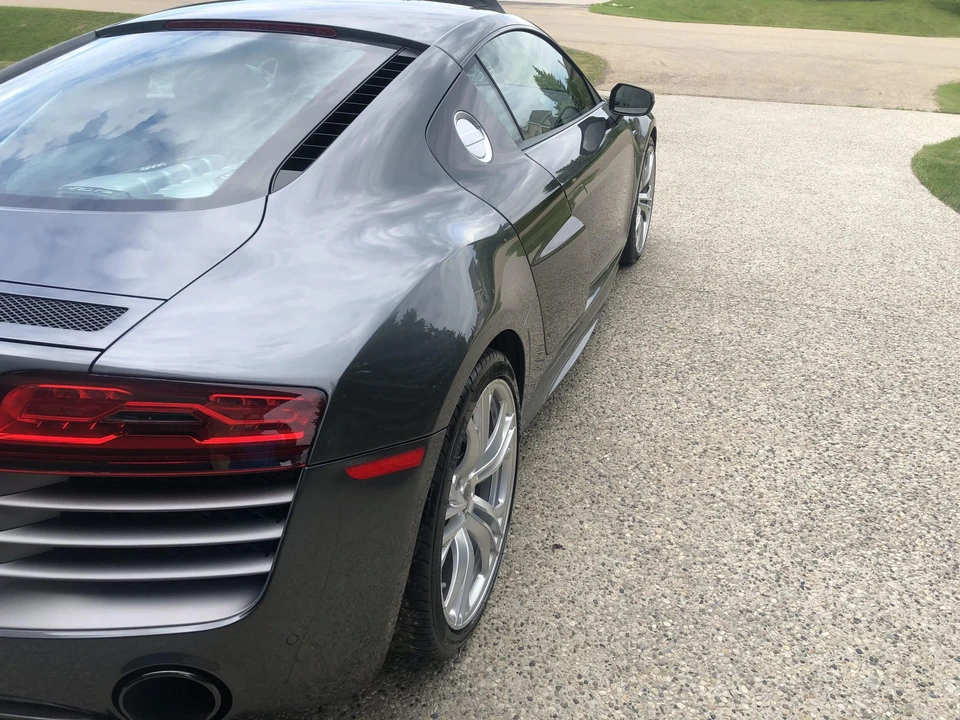 2015 Audi 42 R8 - Image 19 of 31