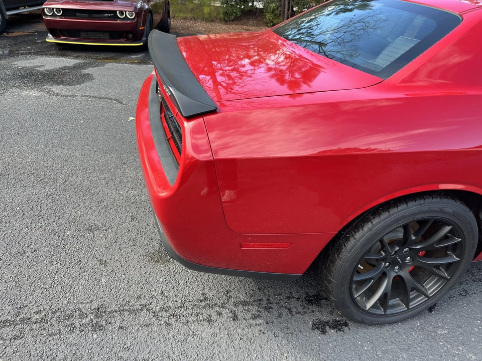 2015 Dodge Challenger SRT Hellcat 3rd Gen - Image 23 of 31