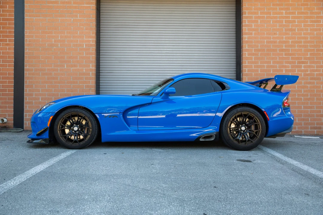2015 Dodge Viper 5th Gen - Image 3 of 31