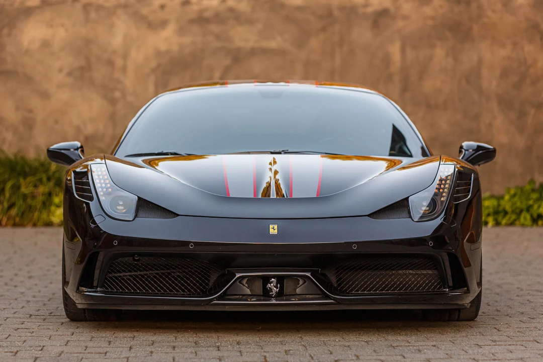 2015 Ferrari 458 Speciale - Image 20 of 31
