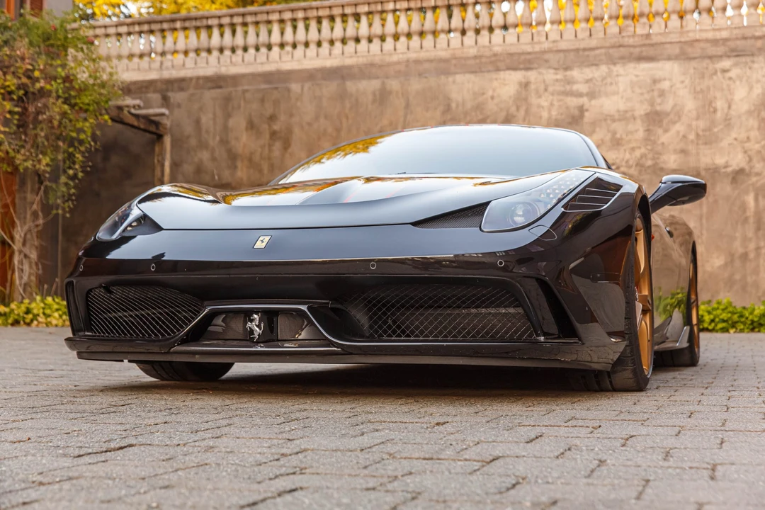 2015 Ferrari 458 Speciale - Image 4 of 31