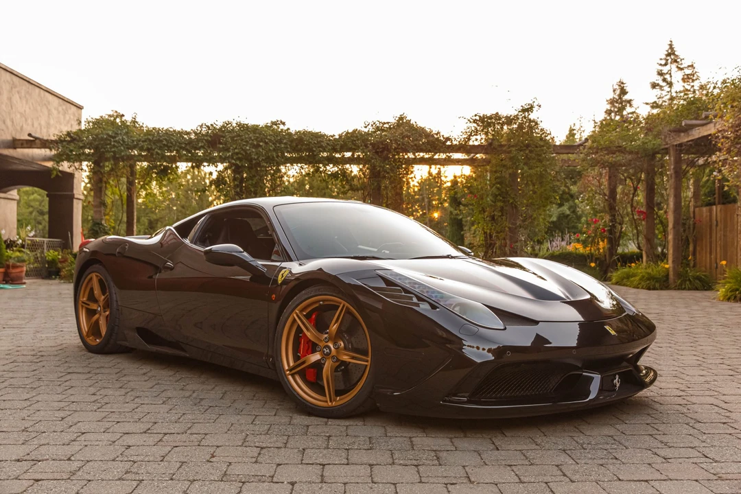 2015 Ferrari 458 Speciale - Image 14 of 31
