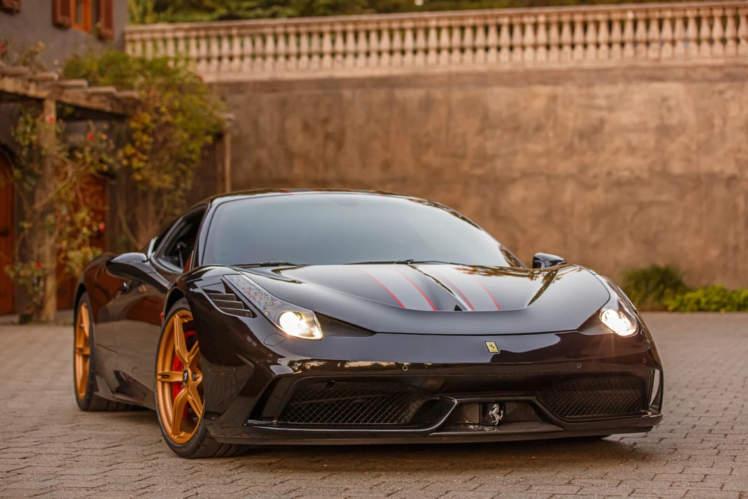2015 Ferrari 458 Speciale - Image 18 of 31