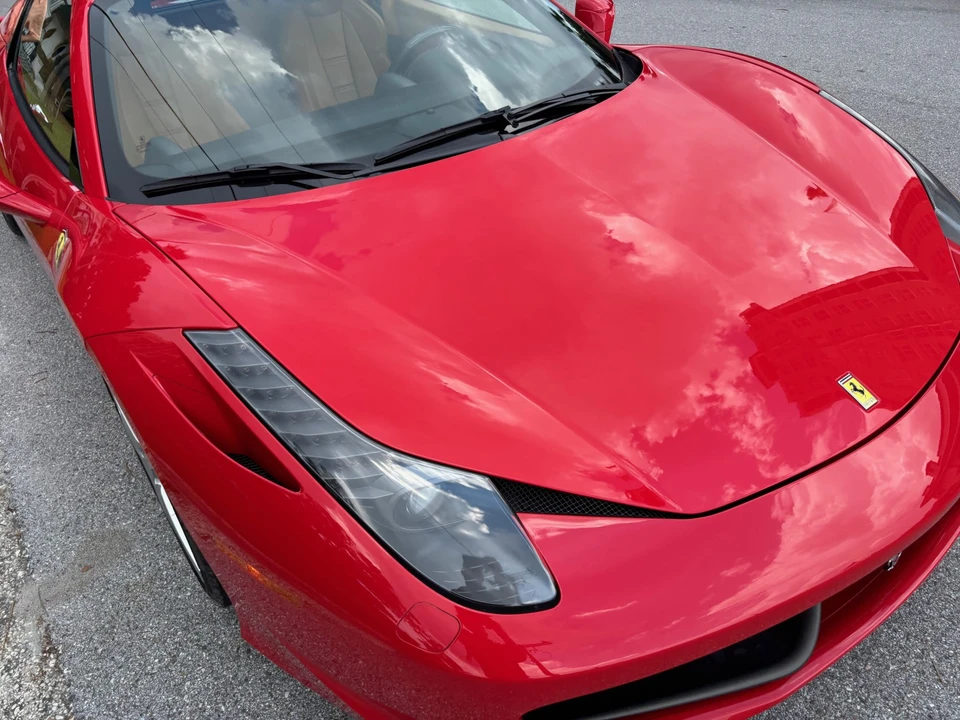 2015 Ferrari 458 Spider - Image 25 of 31