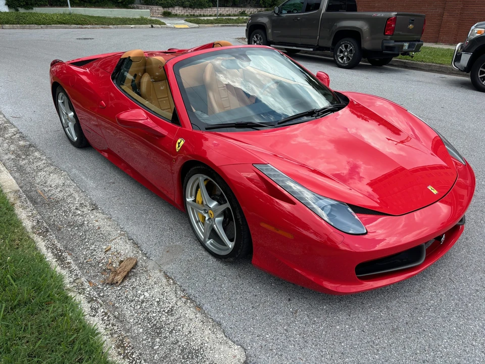 2015 Ferrari 458 Spider - Image 3 of 31
