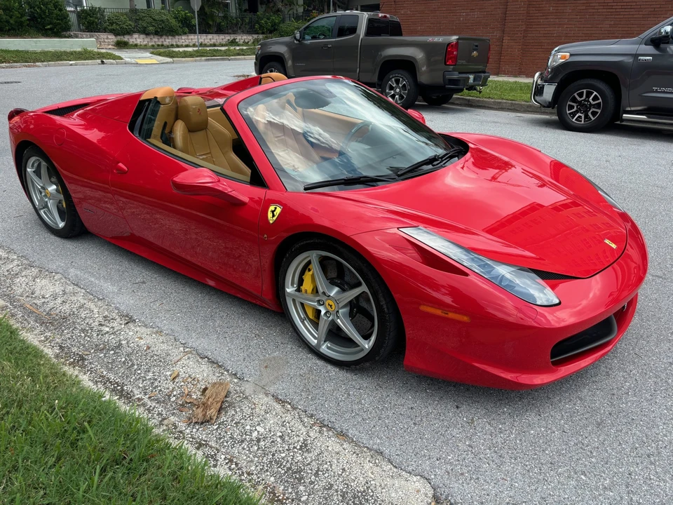 2015 Ferrari 458 Spider - Image 2 of 31