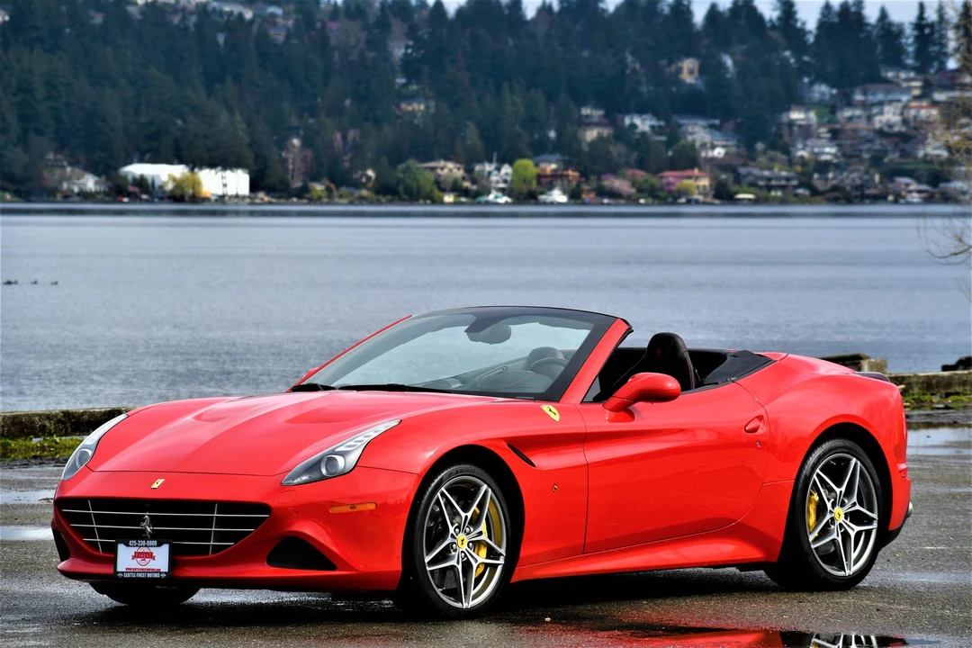 2015 Ferrari California T - Image 30 of 31