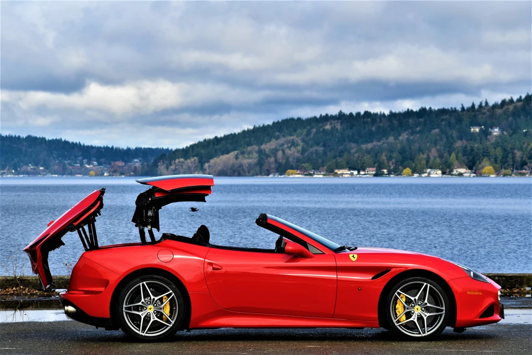 2015 Ferrari California T - Image 21 of 31