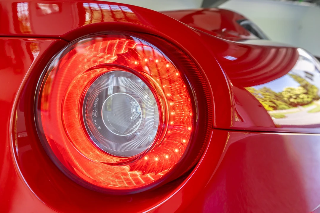 2015 Ferrari F12berlinetta - Image 20 of 31
