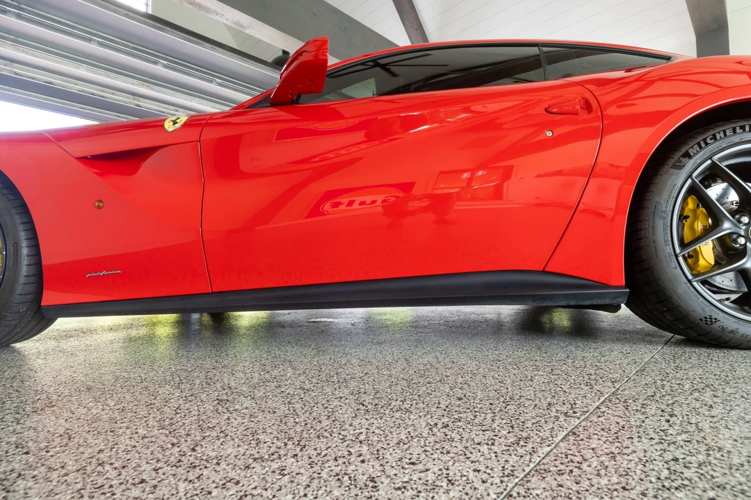 2015 Ferrari F12berlinetta - Image 16 of 31