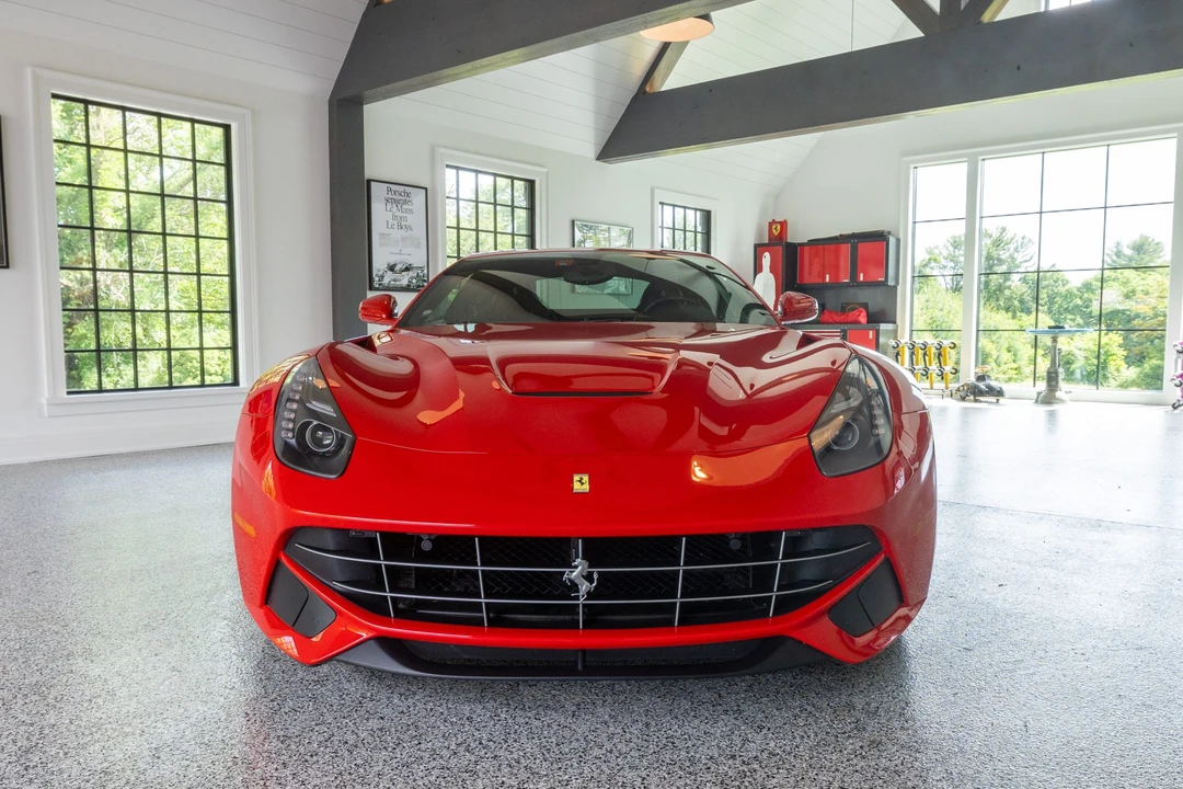 2015 Ferrari F12berlinetta - Image 3 of 31