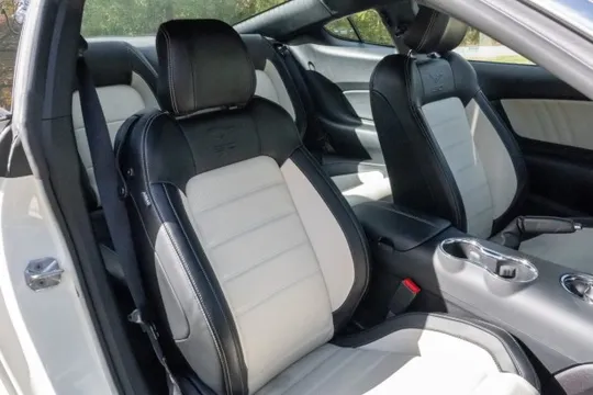 2015 Ford S550 Mustang - Image 4 of 8