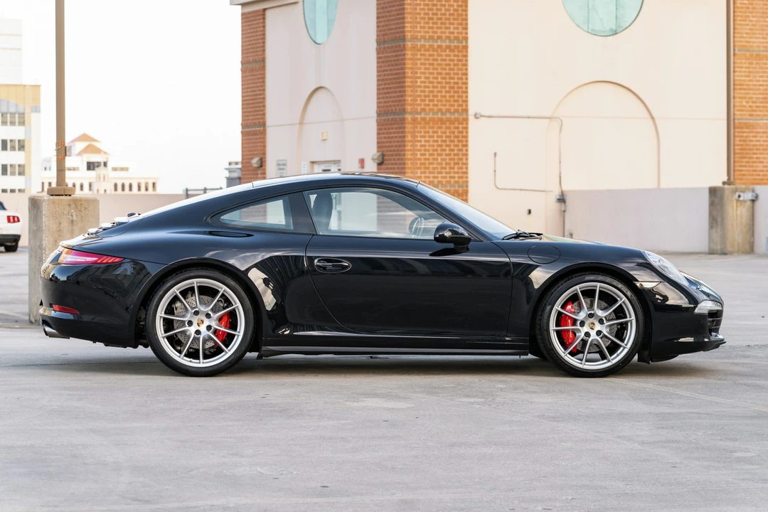 2015 Porsche 991 Carrera 4S - Image 7 of 31