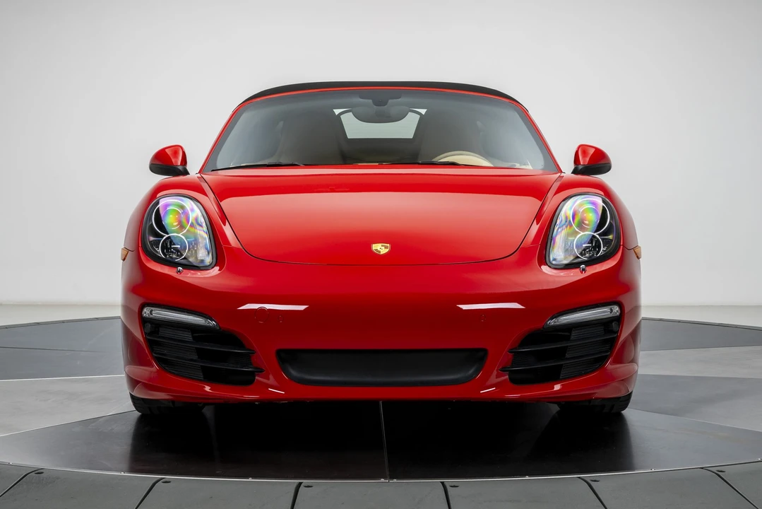2015 Porsche 981 Boxster - Image 8 of 31