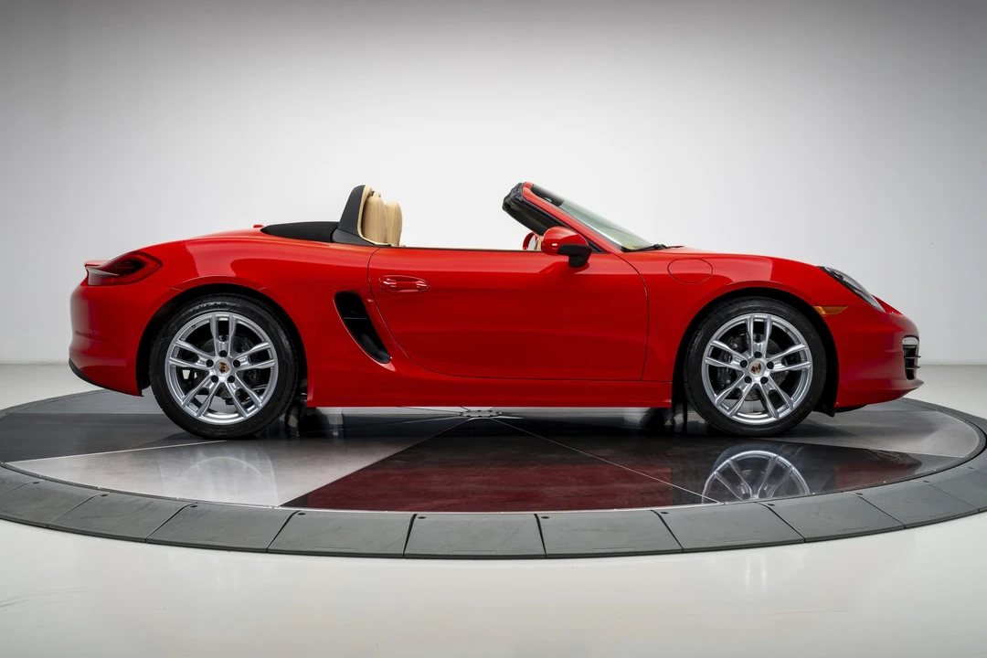 2015 Porsche 981 Boxster - Image 3 of 31
