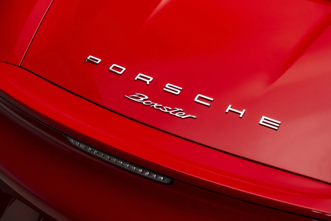 2015 Porsche 981 Boxster - Image 28 of 31
