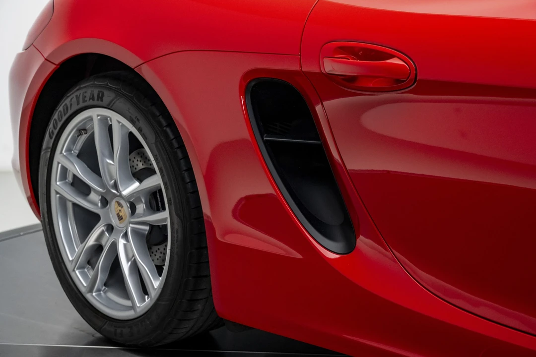 2015 Porsche 981 Boxster - Image 19 of 31