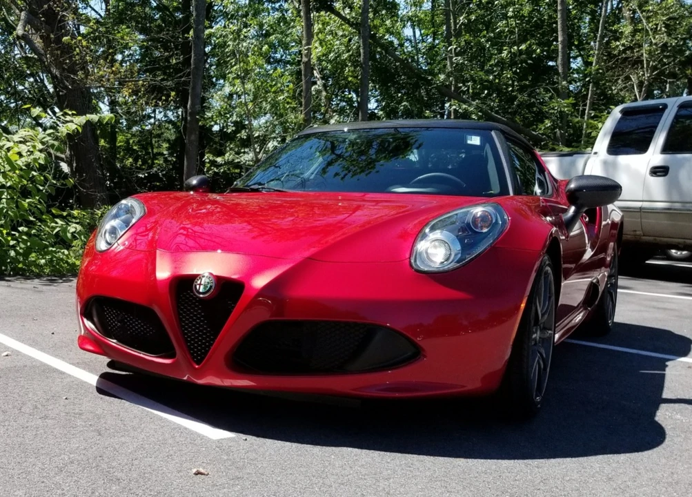 2016 Alfa Romeo 4C Spider - Image 2 of 31
