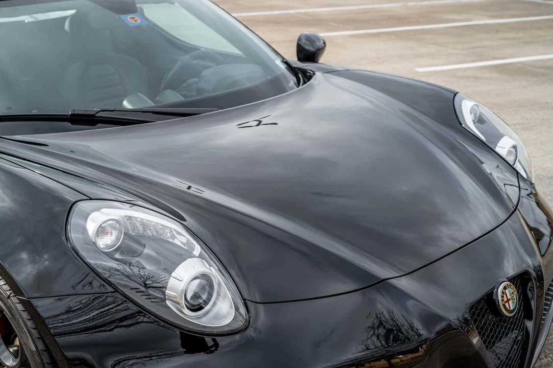 2016 Alfa Romeo 4C Spider - Image 19 of 31