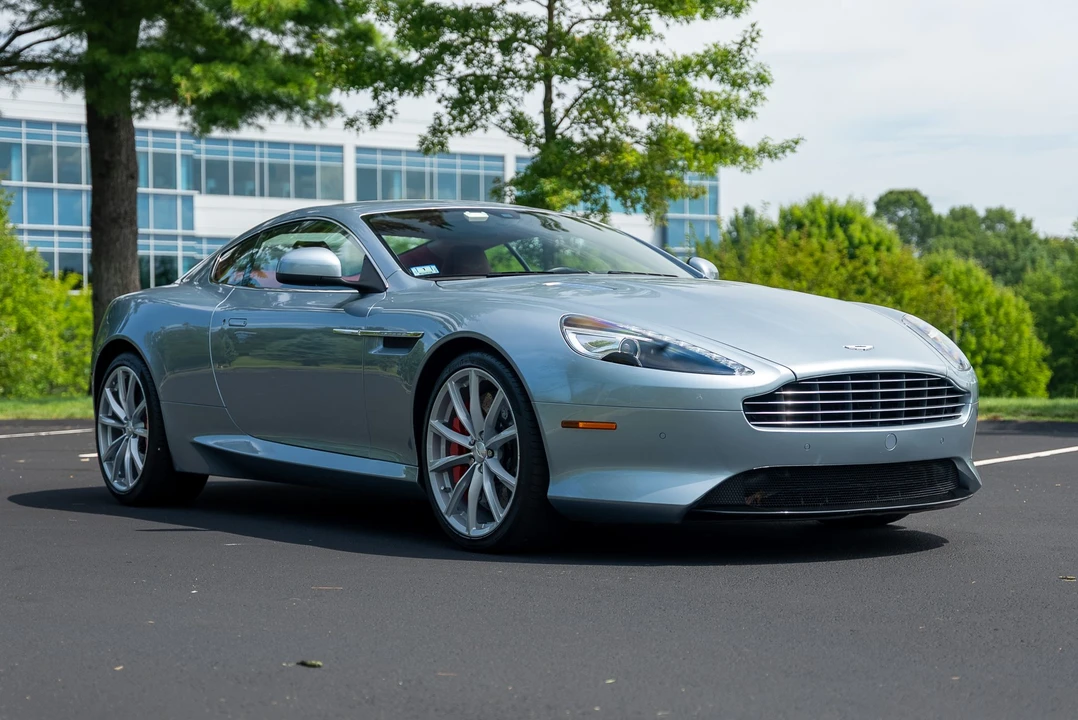 2016 Aston Martin DB9 - Image 13 of 31