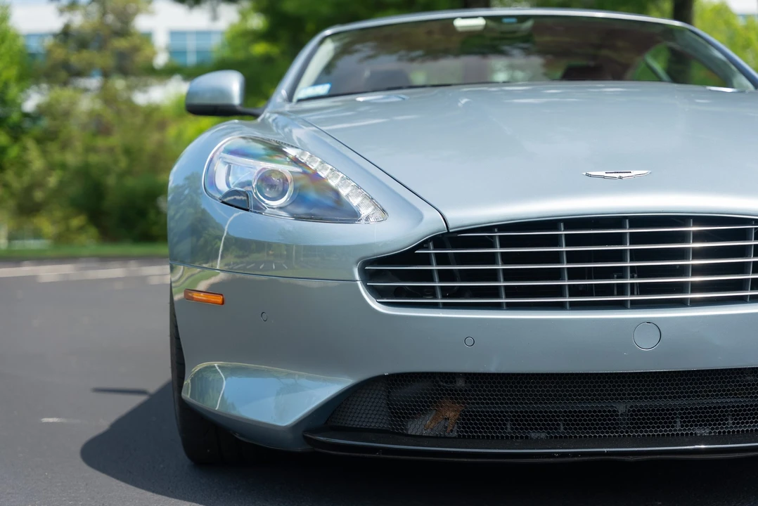 2016 Aston Martin DB9 - Image 18 of 31