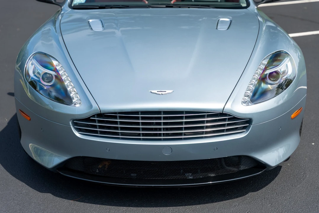 2016 Aston Martin DB9 - Image 19 of 31