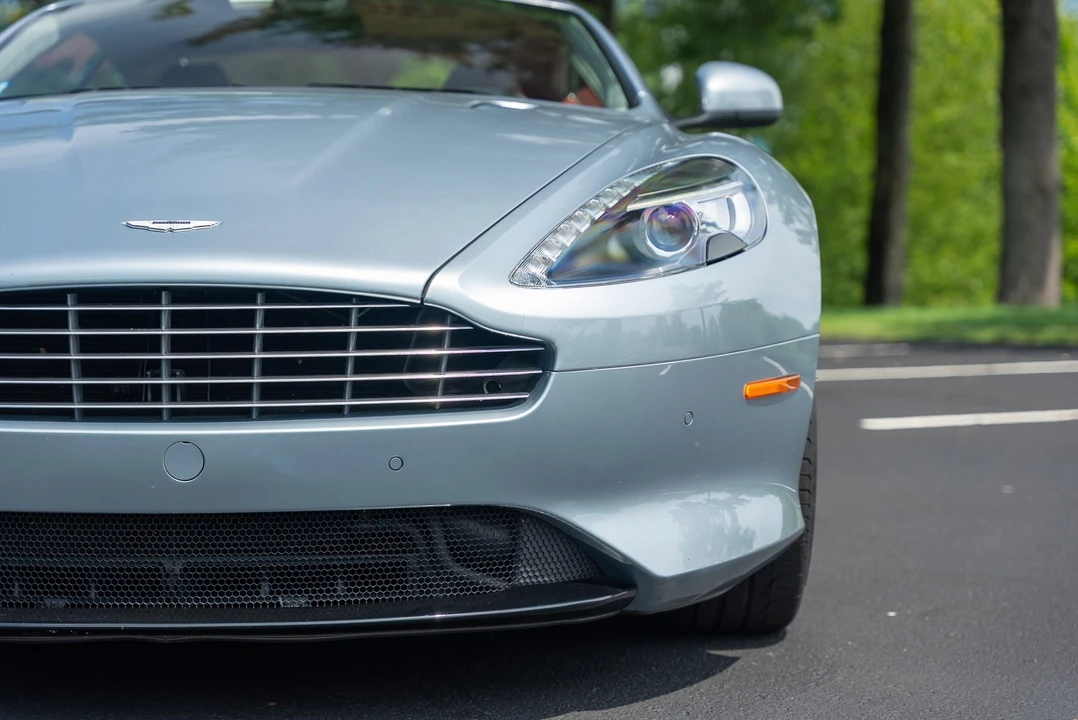 2016 Aston Martin DB9 - Image 20 of 31